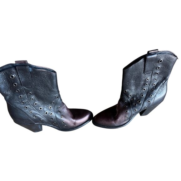 Frye Mustang Grommet Short Ankle Boots 7.5 Burgundy Ombre Leather Western Boots - Picture 9 of 14